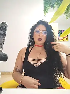 Snapshot of issa_gracce chatting on 18, 3, 2025 issa gracce online show from 18, 3, 2025