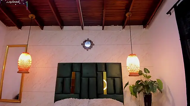 Danna williamss online show from 19, 9, 2025