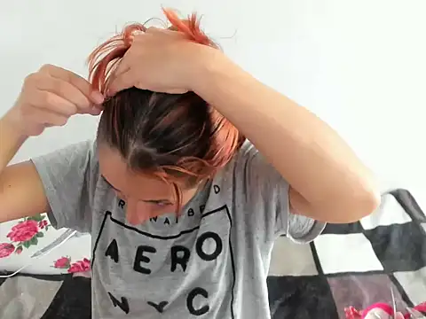 DulceXmile online show from 22, 10, 2025