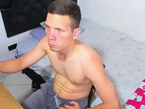 Snapshot of kevinkewman chatting on 2, 2, 2026 kevinkewman online show from 2, 2, 2026