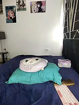 KARINNA  RAVEN online show from 28, 9, 2025