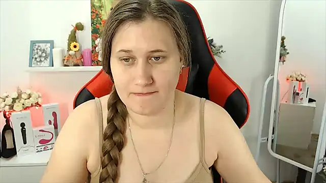 Snapshot of Lucky_Lana chatting on 19, 9, 2025 Lucky Lana online show from 19, 9, 2025