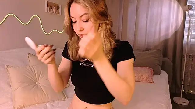 Lilo Sims online show from 26, 10, 2025