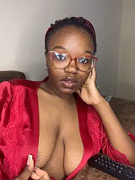 Snapshot of YummyMelanin117 chatting on 11, 5, 2026 YummyMelanin117 online show from 11, 5, 2026