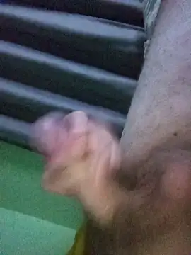 Snapshot of DrShocks chatting on 5, 2, 2026 DrShocks online show from 5, 2, 2026