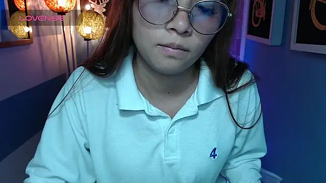 Snapshot of Fiorellaa_delsd chatting on 13, 9, 2025 Fiorellaa delsd online show from 13, 9, 2025