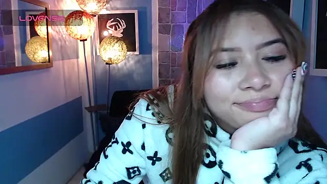 Fiorellaa delsd online show from 6, 11, 2025