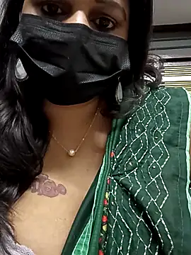 Snapshot of aparna99 chatting on 2, 11, 2025 aparna99 online show from 2, 11, 2025