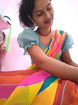 Eshna Dabral online show from 27, 10, 2025