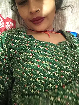 Eshna Dabral online show from 2, 11, 2025