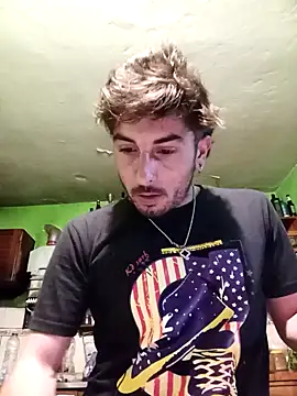 Snapshot of Tiococo420 chatting on 27, 9, 2025 Tiococo420 online show from 27, 9, 2025