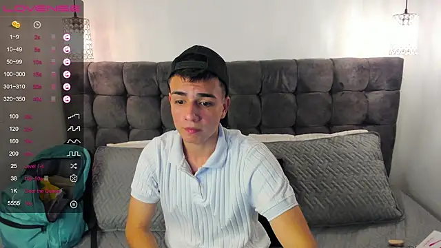 Hotboy21  online show from 19, 3, 2025