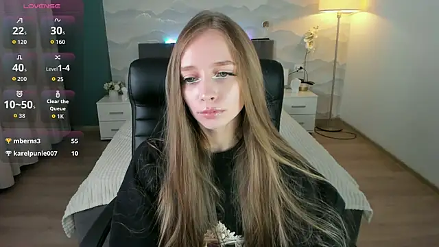 Amy Waynee online show from 23, 9, 2025