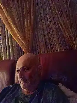 Alexis Bull online show from 12, 5, 2026
