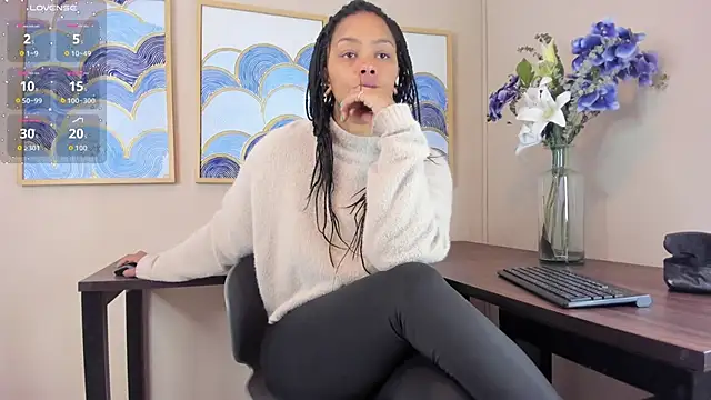 andrea xoe  online show from 6, 11, 2025