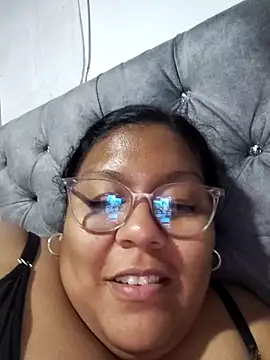 Snapshot of sheila_ro chatting on 1, 4, 2026 sheila ro online show from 1, 4, 2026
