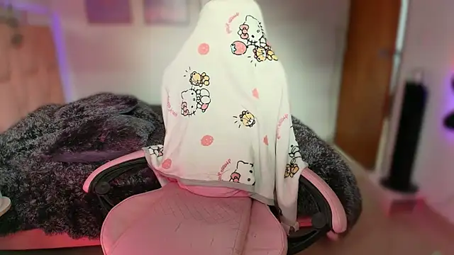 Snapshot of lunesweet chatting on 2, 3, 2026 lunesweet online show from 2, 3, 2026