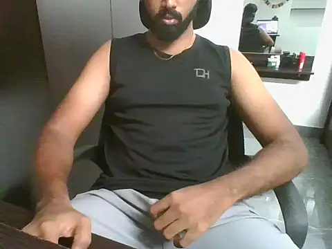 lovelyakash69 online show from 13, 5, 2026