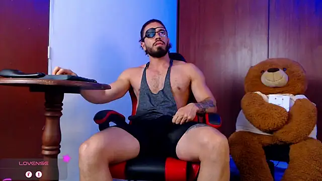 Snapshot of pirata_fitness chatting on 14, 9, 2025 pirata fitness online show from 14, 9, 2025