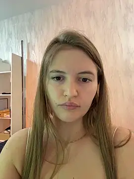 TesssaHart online show from 13, 2, 2026