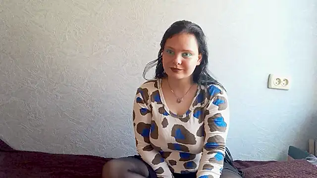 SweetPiggyx online show from 2, 6, 2026