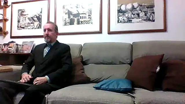 Snapshot of CasalcwBR chatting on 12, 5, 2026 CasalcwBR online show from 12, 5, 2026