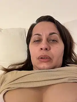 Snapshot of Claudia_hotxxx chatting on 29, 10, 2025 Claudia hotxxx online show from 29, 10, 2025