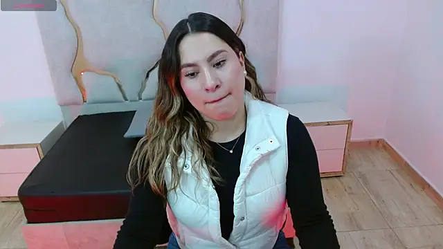 saaya tay online show from 9, 9, 2025