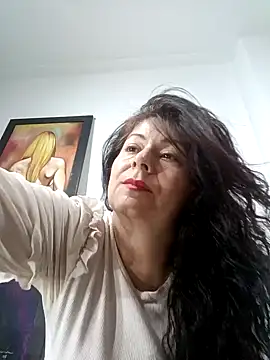 Snapshot of lunadicty chatting on 25, 12, 2024 lunadicty online show from 25, 12, 2024
