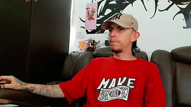 Snapshot of Chris__Jones chatting on 7, 6, 2026 Chris Jones online show from 7, 6, 2026