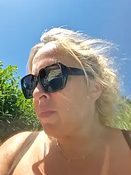 chupasexy online show from 12, 7, 2026