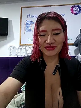 Cerecitaa02  online show from 3, 3, 2026