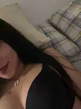 QueenLujaine online show from 19, 10, 2025