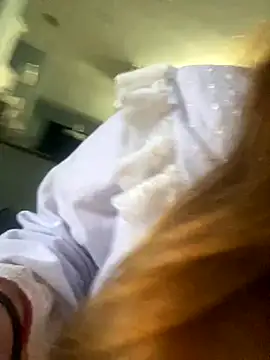 bankruptbabe online show from 2, 12, 2025