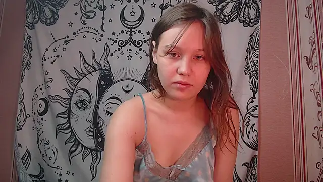 Thighswithspikes online show from 15, 9, 2025