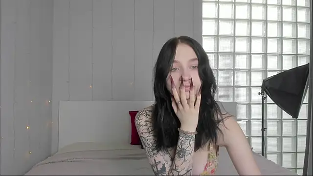 Chatty Alice online show from 24, 10, 2025