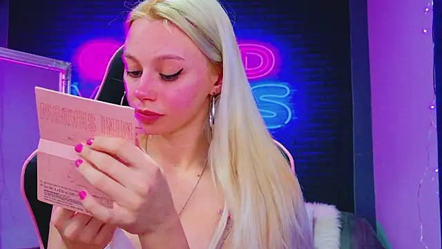 AlessiaCroft online show from 17, 2, 2026