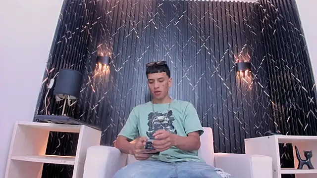 Matt Ruso online show from 5, 11, 2025