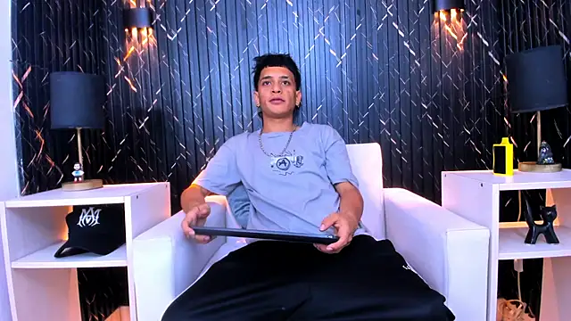 Matt Ruso online show from 29, 11, 2025