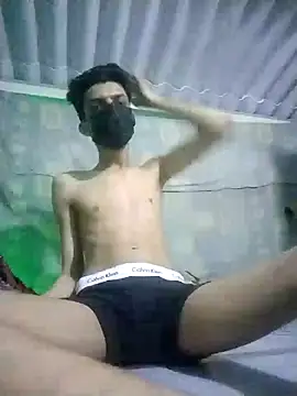 Snapshot of HannanKhan25 chatting on 17, 9, 2025 HannanKhan25 online show from 17, 9, 2025