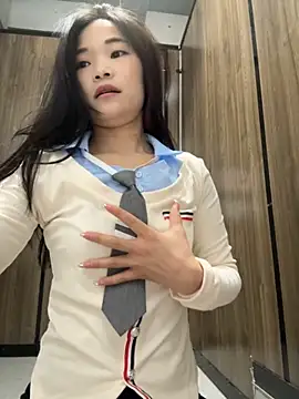 AiBanana online show from 27, 11, 2025