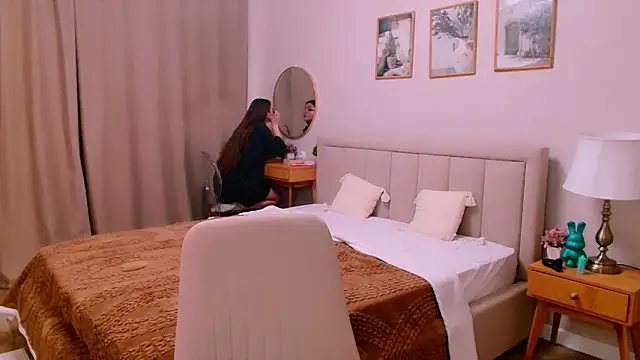 marshmallowee online show from 3, 3, 2026