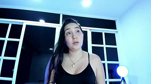 AlissaJoness online show from 7, 6, 2026
