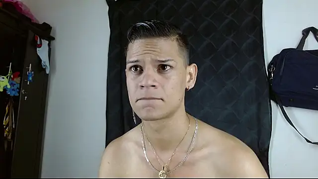 axce1 boy24 online show from 7, 11, 2025