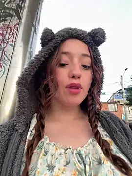 Baby  Otaku online show from 21, 11, 2025