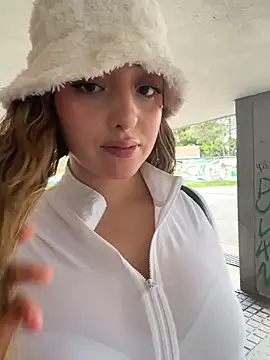 Baby  Otaku online show from 15, 3, 2026