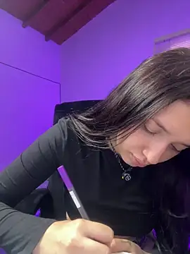 Mia  Gray online show from 14, 4, 2026