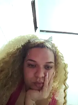 Snapshot of Monserratalexa chatting on 28, 11, 2025 Monserratalexa online show from 28, 11, 2025