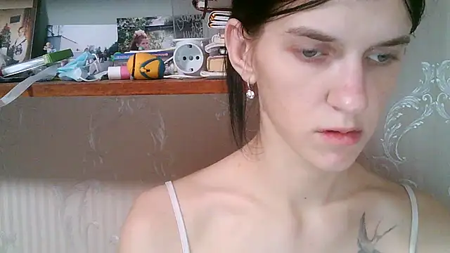 Snapshot of Casey_Jeannie chatting on 13, 7, 2026 Casey Jeannie online show from 13, 7, 2026
