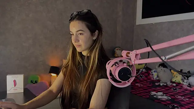 CupSizeGirl online show from 17, 2, 2026